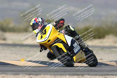 media/Jan-15-2026-Racers Edge (Thu) [[dfebeb70ab]]/2-A Group/Session 5 (Turn 5)/